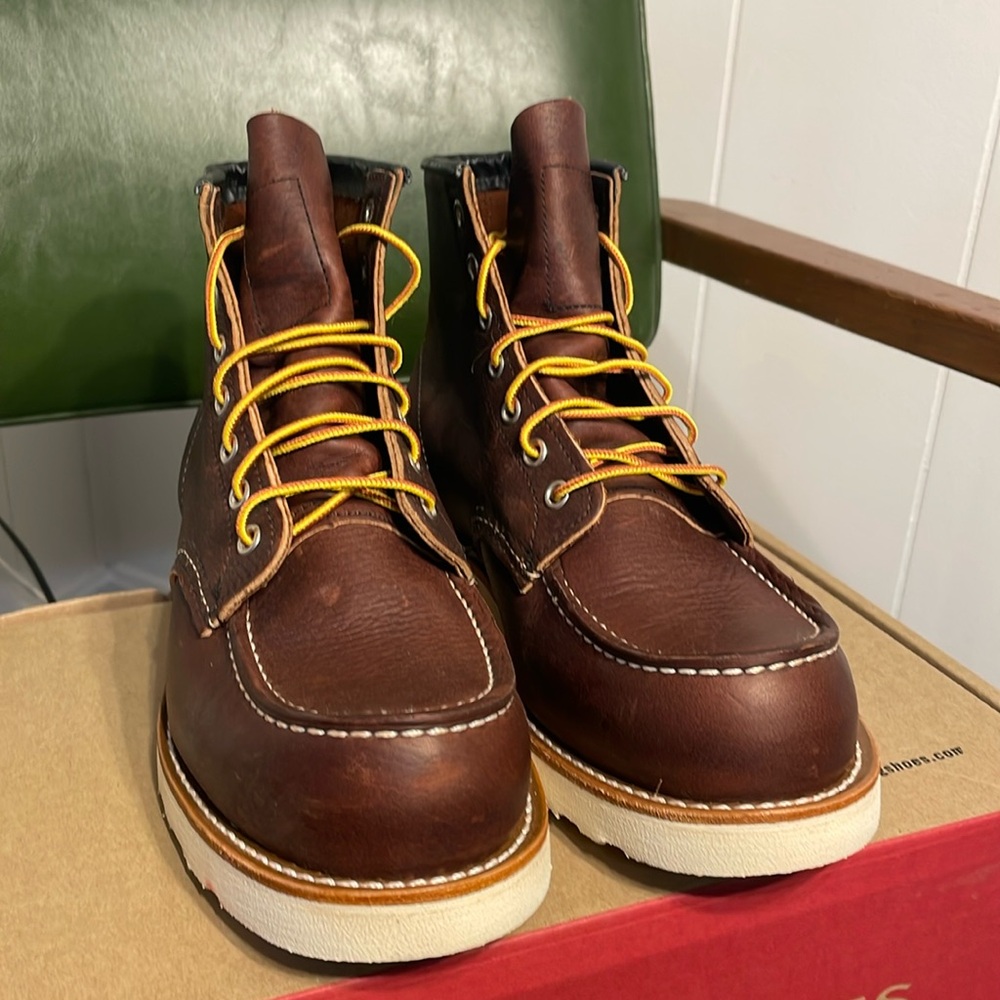 Red wing moc toe size 8 EE
